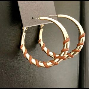 WHBM Gold Toned Earrings Vegan Leather detail FIRM